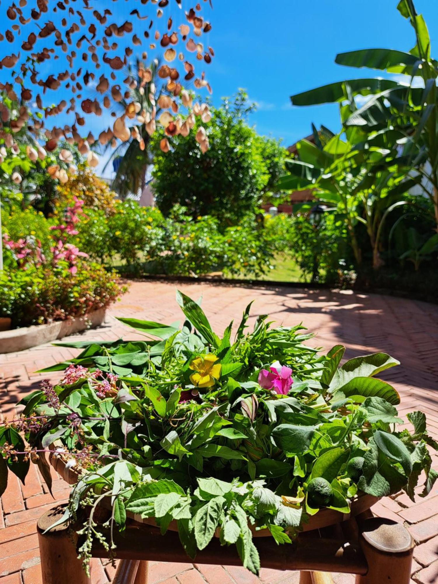 Golden Lotus Spa & Homestay Ap Thien Phuoc Exterior foto